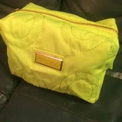 美品 ジミーチュウ ポーチのサムネイル
