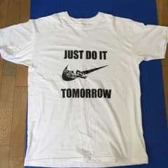 ナイキおもしろTシャツのサムネイル