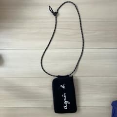 agnes b. ロゴ入りポーチ 黒のサムネイル