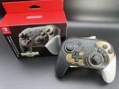 Nintendo Switch Proコントローラー ゼルダの伝説 エディションのサムネイル