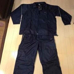 新品ナイキジャージ上・下のサムネイル