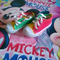 ２歳児用スニーカーのサムネイル