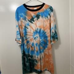 【新品手染め】ゆったり着るタイダイ Tシャツ マルチカラー クルーネックのサムネイル