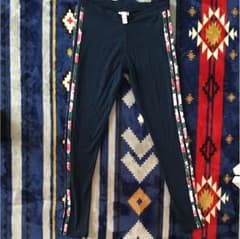 ▽ adidas レギンスのサムネイル