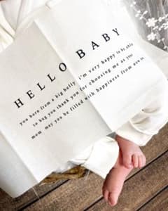 hello baby　ニューボーンフォト　ニューボーンタペストリーのサムネイル