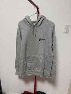 UNIQLO UT ジャン＝ミシェル・バスキア スーパーマン パーカーのサムネイル