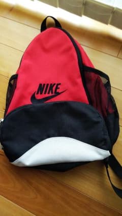 KNR...♡様専用          NIKE ワンショルダー リュックのサムネイル