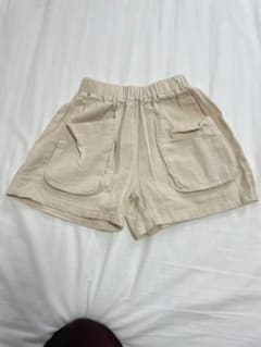 ベージュ ハーフパンツ 半ズボン120サイズのサムネイル