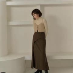 【新品未使用】Eaphi curve line mermaid skirtのサムネイル