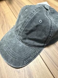 Acne Studios ペンダントツイルキャップ グレー - メルカリ