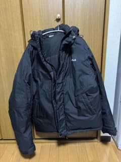 FILA ブラック ダウンジャケット XOのサムネイル