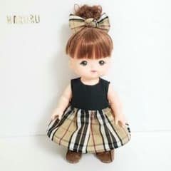 ワンピースとヘアゴムセット　タータンチェック　メルちゃん　ソランちゃん　服のサムネイル