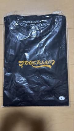 マカロニえんぴつ　Lサイズ ロゴ Tシャツのサムネイル