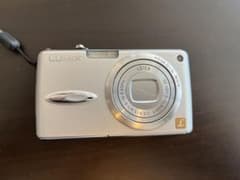 LUMIX DMC-FX01 コンパクトデジタルカメラ 動作未確認ジャンク品のサムネイル