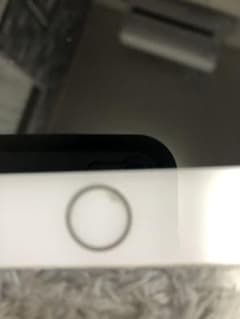 iPhone 7 Silver 128 GB SIMフリーのサムネイル