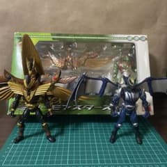 【おすすめ】仮面ライダー龍騎ミラーモンスターズ03&装着済フィギュアセットのサムネイル