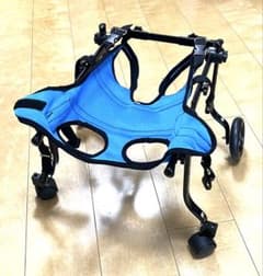 小型犬用軽量4輪歩行器、２形態変形可能、メッシュハーネスで快適！ 小型犬用軽量4輪歩行器、2形態変形可能、メッシュハーネスで快適
