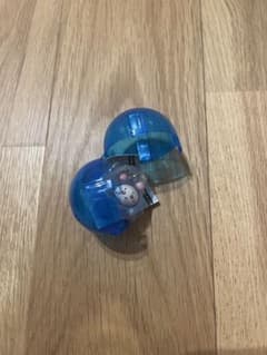 ちいかわ　めじるしアクセサリー　古本屋のサムネイル