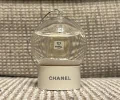 CHANEL N°5 スノードームオーナメント CHANEL N°5 スノードームオーナメント - メルカリ
