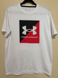 Under Armour ホワイト Tシャツのサムネイル