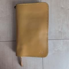 革蛸謹製 長財布 ラウンドジップ キャメルのサムネイル
