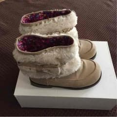 女児ショートブーツのサムネイル