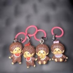 モンチッチ めじるしアクセサリー ガチャガチャ 4種セットのサムネイル
