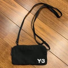 Y-3  ショルダーポーチ　バッグ　美品のサムネイル
