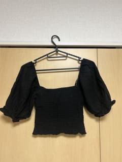GLASSONS ブラック パフスリーブ シャーリング トップスのサムネイル