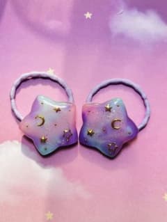 ハンドメイド 星形ヘアゴム　2個セットのサムネイル