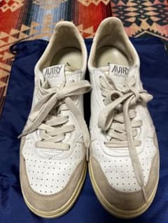 AUTRY オートリー MEDALIST LOW 42 ホワイト ベージュのサムネイル