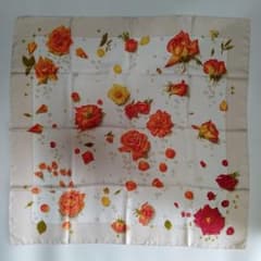 ✨️エルメス✨️ スカーフ カレ90 「薔薇の雫」 - メルカリ