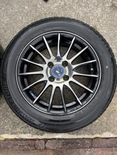 ヴィッツ中古タイヤホイールのサムネイル