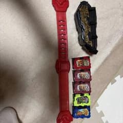 仮面ライダーセイバー 変身ベルト ワンダーライドブックセットのサムネイル