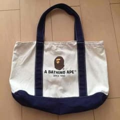 A BATHING APE トートバッグのサムネイル