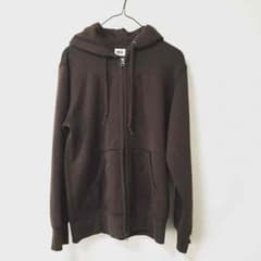 UNIQLO パーカーのサムネイル