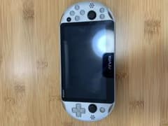 PlayStation®Vita（PCH-2000シリーズ） Wi-Fiモデル…のサムネイル