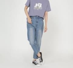 グローバルワーク　デニムスリムテーパードパンツ　Mのサムネイル
