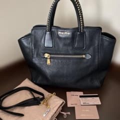 ミュウミュウ ロゴ金具 レザー スタッズ 2way ショルダー ハンドバッグ 