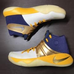 nike kyrie2.    ナイキ カイリー2のサムネイル
