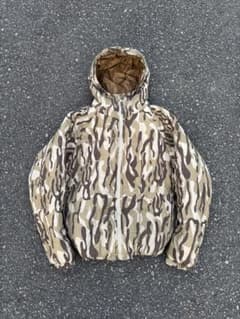 Columbia hooded puffer jacket camo 迷彩 美品 Columbia hooded puffer jacket camo 迷彩 美品 - メルカリ