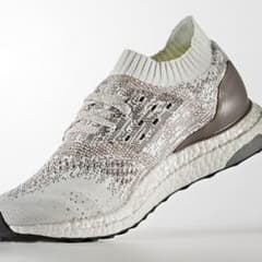 ultra boost 26.5cmのサムネイル