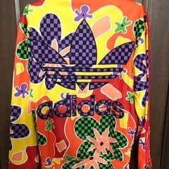 adidas 定価¥32,300＋税のサムネイル