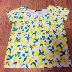 レモン柄Ｔシャツのサムネイル