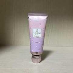 FORTUNE フレグランス トーンアップ ハンドクリーム UVのサムネイル