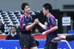 ミズノ 卓球ユニフォーム上下セットのサムネイル