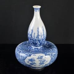 渋草焼　渋草柳造窯　染付　唐子花唐草文　瓢箪瓶　M　R5287B 渋草焼 渋草柳造窯 染付 唐子花唐草文 瓢箪瓶 M R5287B - メルカリ