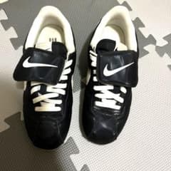 【美品！希少サイズ】NIKE CORTEZ スニーカー ブラック ホワイトのサムネイル