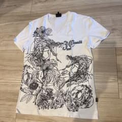 ジャストカヴァリのVネックのサムネイル
