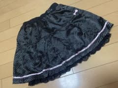 CRT CUTIE   スカート　サイズ160のサムネイル
